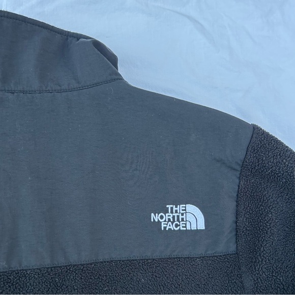 The North Face Black Fleece Zip Up Jacket, Polartec Winter Outdoor Granola - Picture 6 of 13